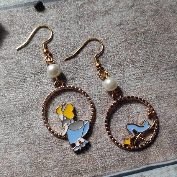 Boucles d'oreilles doré inspiration princesse, personnage conte, Cendrillon