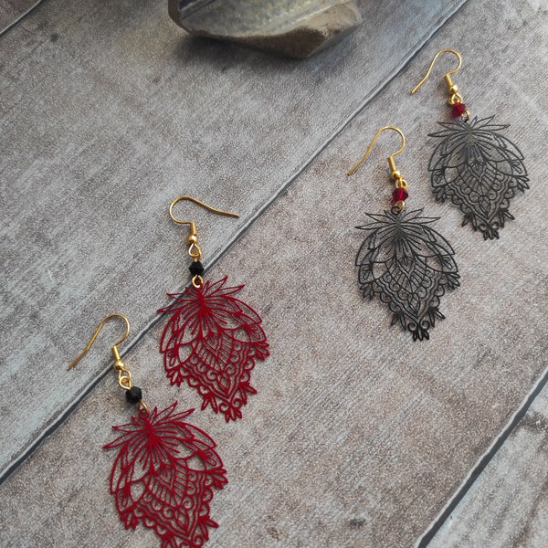 Boucles d'oreilles estampe en filigrane, feuille , florale, fines et légères