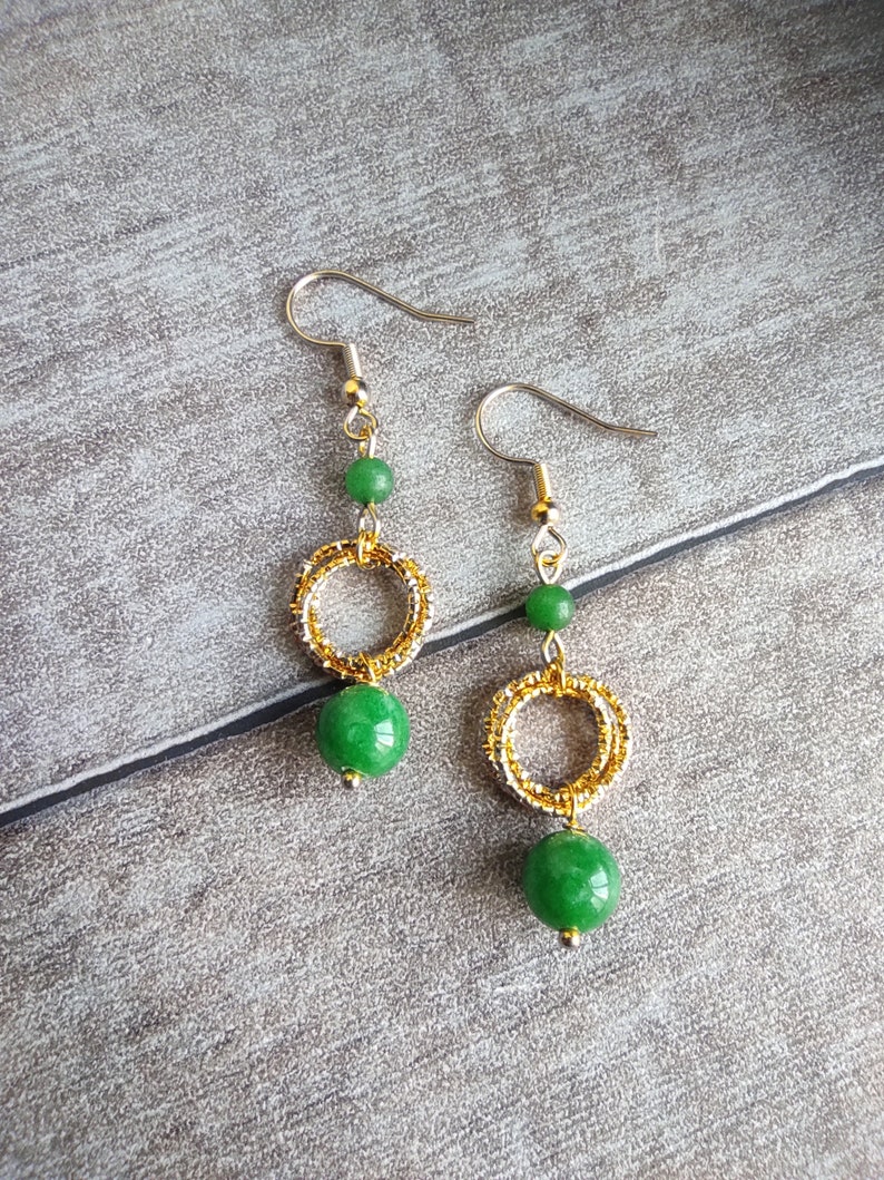 Boucles d'oreilles pendantes dorées avec perles en jade naturelle, crochet en acier inoxydable image 8