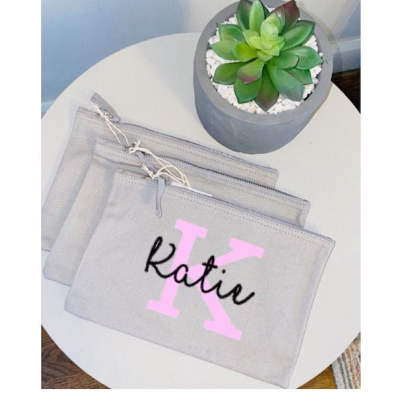 Personalised Makeup Bag | Cosmetic Bag | Bride Bridesmaid Gift | Hen Night Party Clutch Bag | Gifts For Her | Birthday Gift