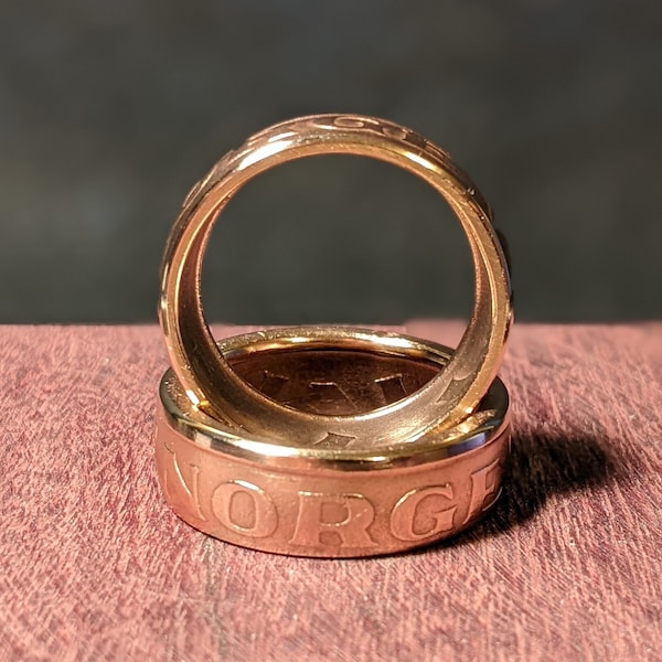 Norway Coin Ring. Beautiful ring handmade from a coin from Norway. Great gift. Husband. Anniversary. Birthday. Jewelry. Norge. Norwegian