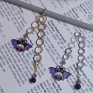 Chain row counter, knitting counter, purple bat design