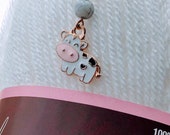 Stitch marker, progress keepers, cow design with glass bead