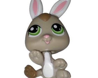 Easter bunny #1334 Original Littlest Pet Shop LPS authentic vintage y2k collectible green Eyes Hasbro cute rabbit white ears tan beige