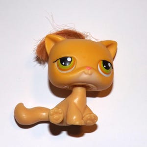 Shorthair Cat #78 Littlest Pet Shop LPS authentic vintage 2000s collectible Original Green Orange G1 First Generation Gen 1 Real Hair Unique