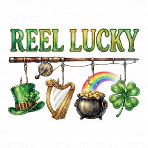 Może przedstawiać: Akwarelowa ilustracja z napisem "REEL LUCKY" nad wędką. Wędka trzyma zielony kapelusz krasnoludka, złotą harfę, garnek złota z tęczą i czterolistną koniczynę. Na białym tle.
