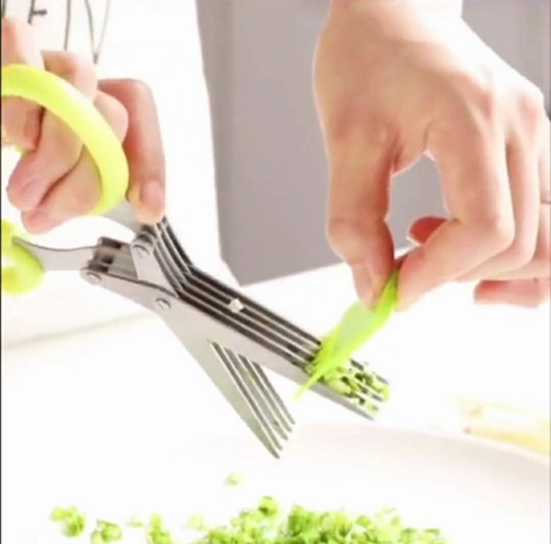 Upgrade Your Kitchen with 2023 Updated 5-Blade and Cover Herb Scissors - Food Cutter Chopper Herb Cutter Shears and Vegetable Cutter Scissors for