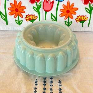 Vintage Tupperware Ice Blue Jello Mold with Sheer Seal   #1201, 1202, 1203,  3 Piece Set