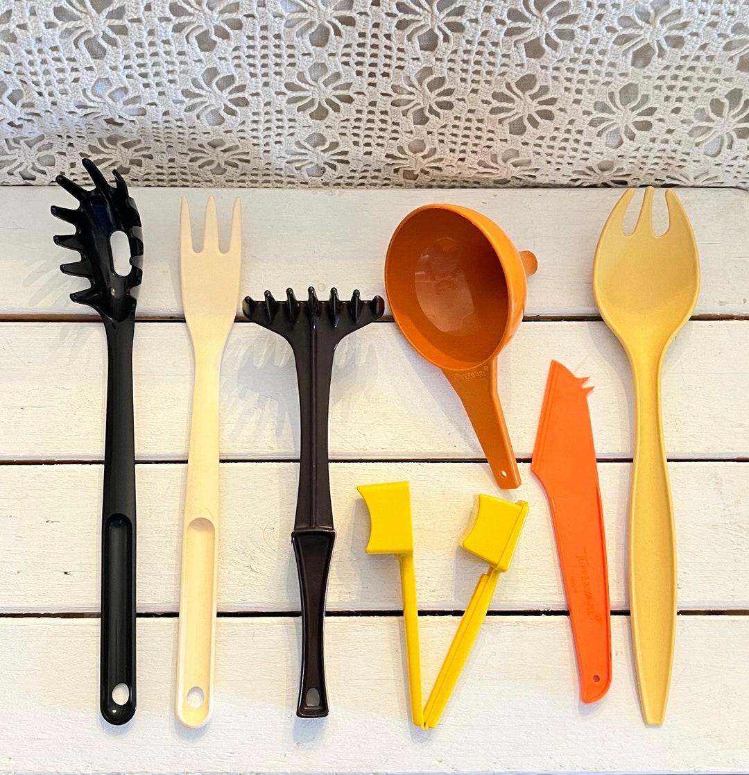 Tupperware Vintage Kitchen Utensils Corn Butter Hugger Pasta Fork Spork