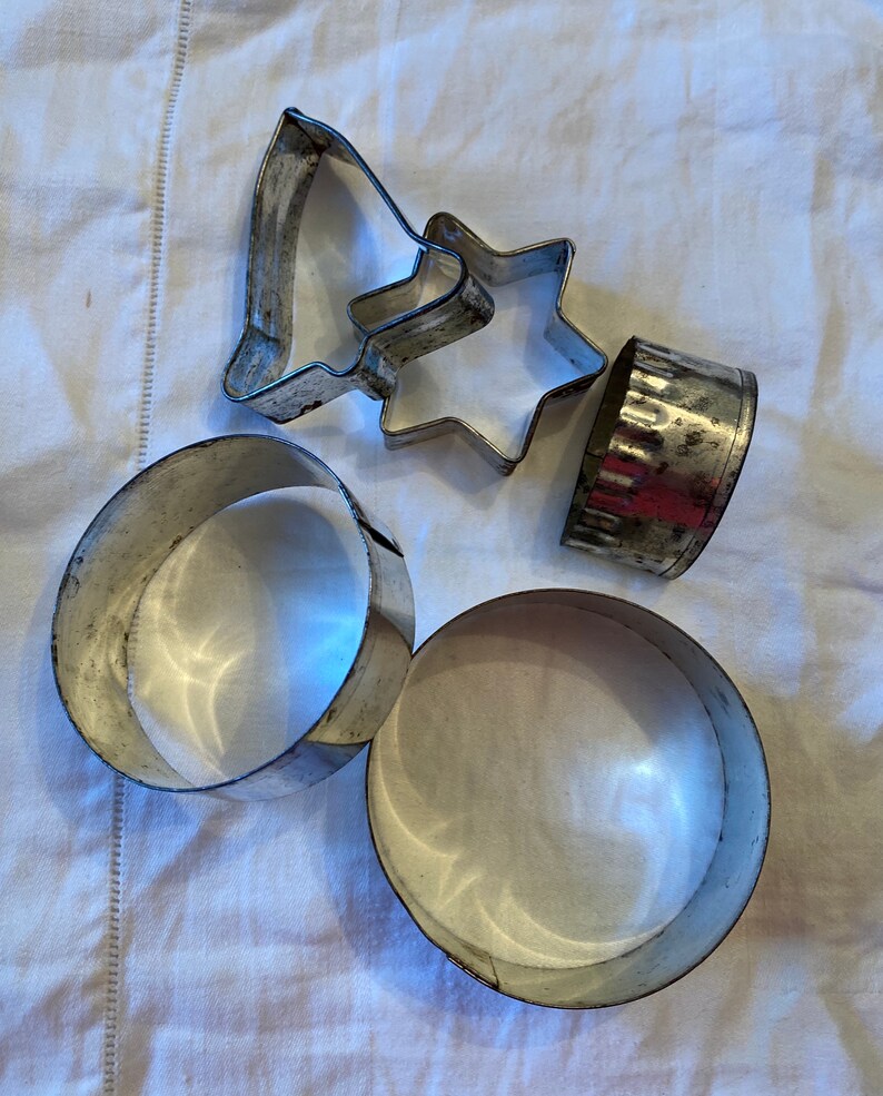 Antique Primitive Tin Cookie Cutters/ 2 Round Pastry Fluted Etsy