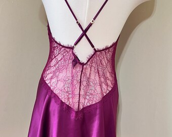 Chemise Victoria's Secret ROSE Georgetown Hoyas, Bleu Marine, Taille M