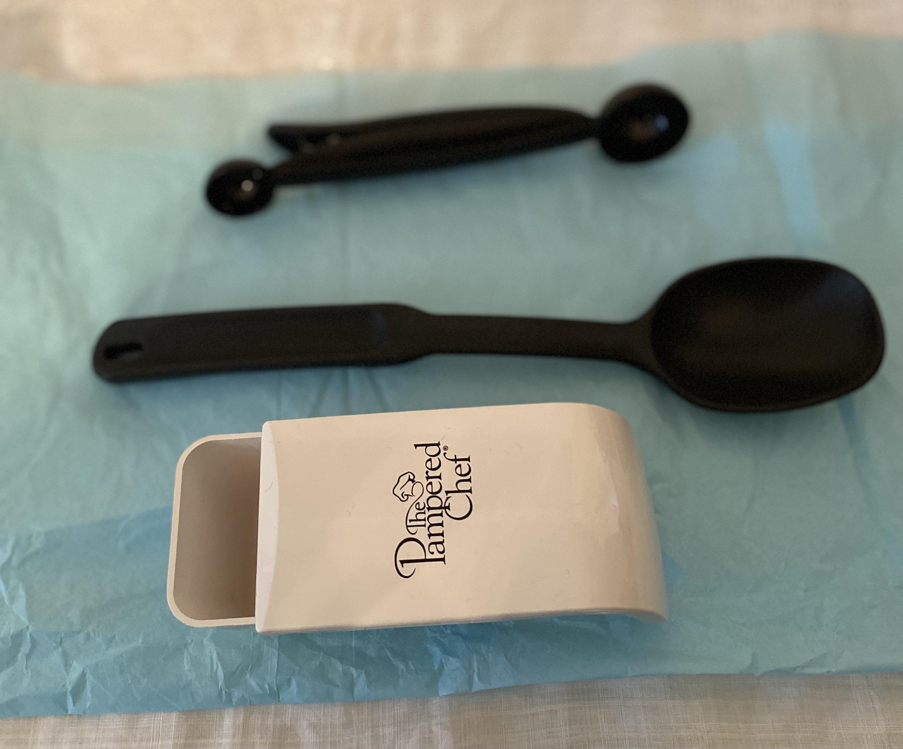 CHOICE Pampered Chef Sliding Adjustable Measuring Cup Scoop Tool