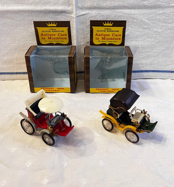 KMC Boxed Set 6 Miniature Model Cars 60s Royal Crown Line Peugeot