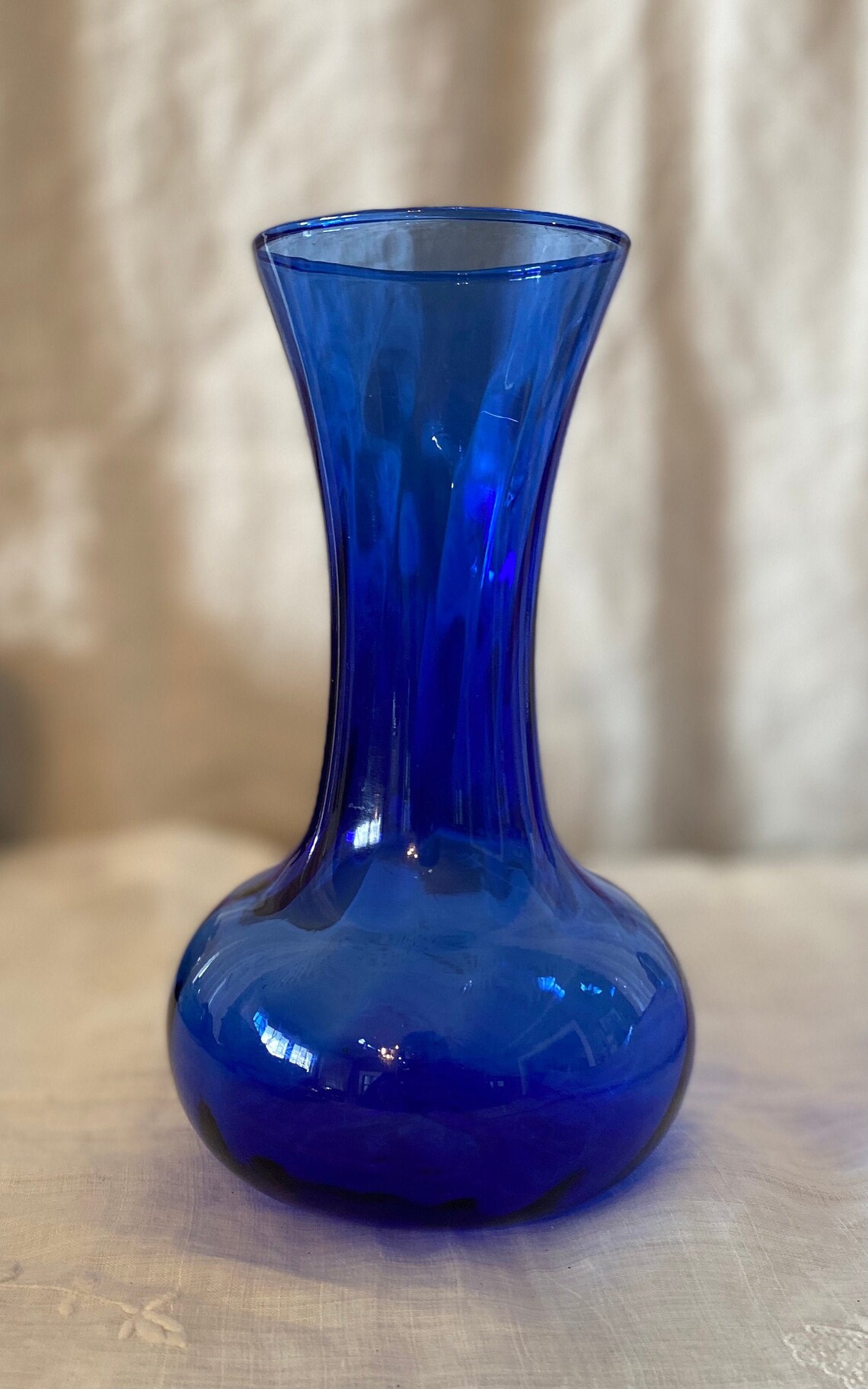 Vintage Cobalt Blue Hand Blown Glass Vase 8 tall | Etsy