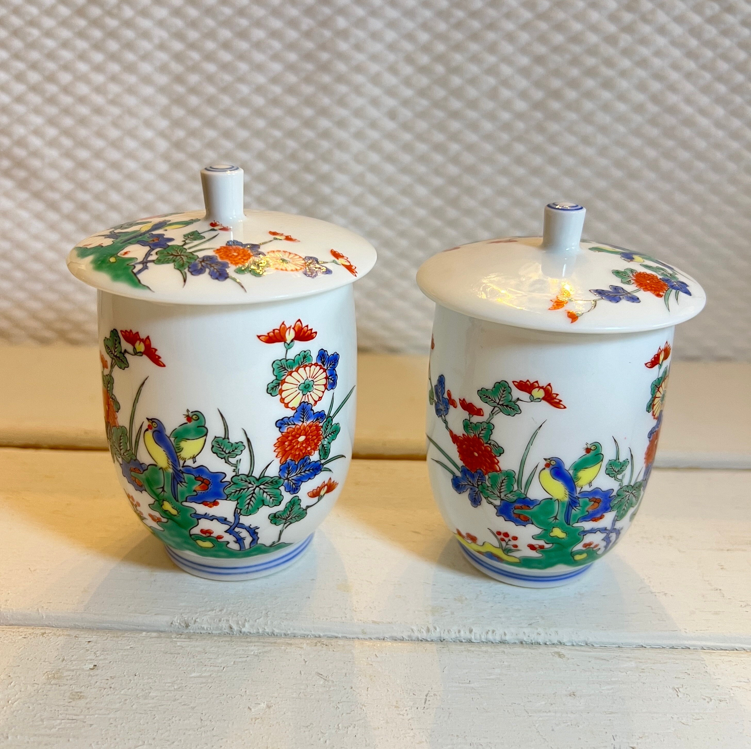 Vintage Arita Porcelain Tea Cups With Lids: Japanese Flowers  display picture 1