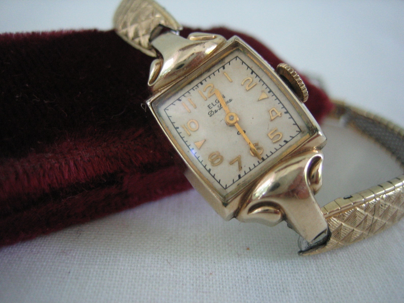 Vintage Ladies Elgin Deluxe Watch Gold Elgin Ladies Watch in Etsy UK