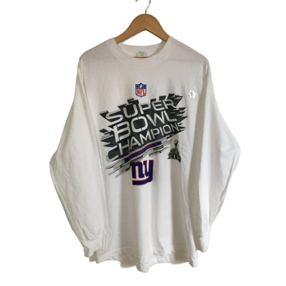 white ny giants sweatshirt