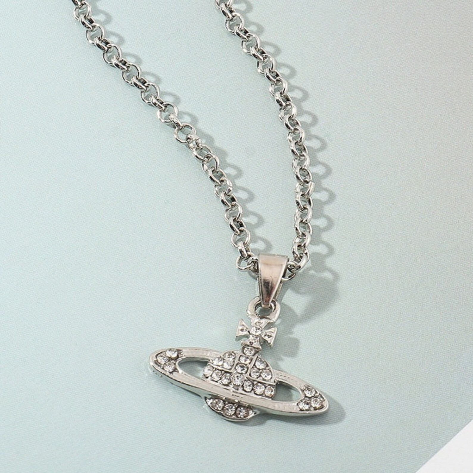 Collier Vivienne Westwood Vivienne Westwood Collier de Etsy