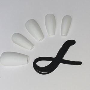100% Gel Hand-Painted Ice White Press-On Nails