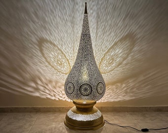 Moroccan brass lamp, large table lamp, artisanal bedside lamp, bronze table lamp, silver lamp, copper floor light , standing lamp , Morocco