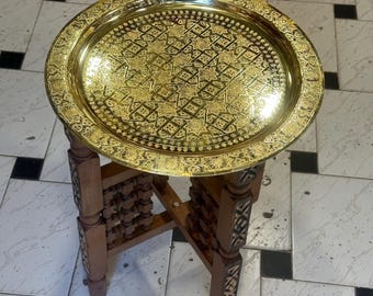 Moroccan brass table, Moroccan table in wood and brass, Marrakech Fés table made by hand, handmade table easy to arrange for any bedroom