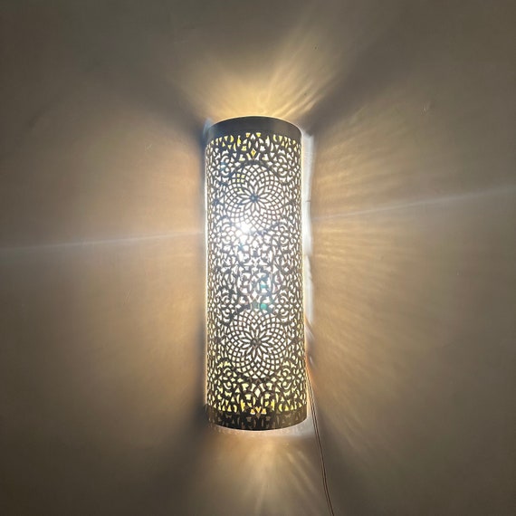 Moroccan Brass Wall Lamp, Bronze Wall Lamp, Artisanal Wall Lamp