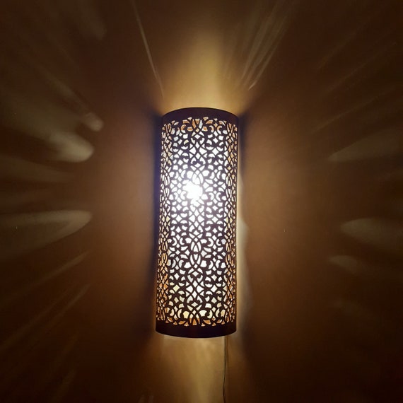Moroccan Hamsa Khamsa wall light Sconce oriental wall lamp Brass night light Fez 