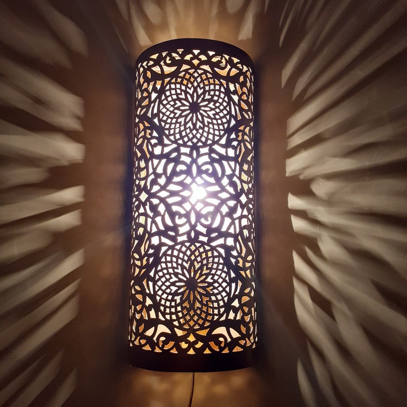 Marokkaanse koperen wandlamp, bronzen wandlamp, gouden ambachtelijke wandlamp, koperen wandlamp, rechthoekige wandlamp, Marokko afbeelding 7