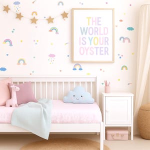 Sticker mural arcs-en-ciel et étoiles pour chambre d'enfant, chambre d'enfant et salle de jeux | sans PVC, sans odeur | Décalcomanie murale en tissu repositionnable