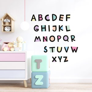 Calcomanía de pared con alfabeto pastel / Pegatinas de pared ABC para dormitorio infantil, sala de juegos, guardería / Mural educativo de aprendizaje de letras para niños
