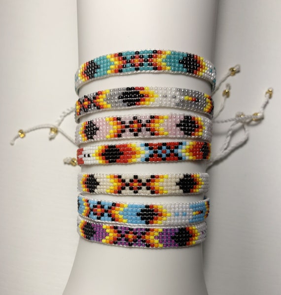 Husky Vintage Navajo 'Squared Turquoise' Native American Jewelry Silver Bracelet Old Husky Vintage Navajo 'Squared Turquoise' Native American Jewelry Silver Bracelet Old