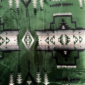 Native American Design Super Soft Queen Size Reversible Blanket image 6