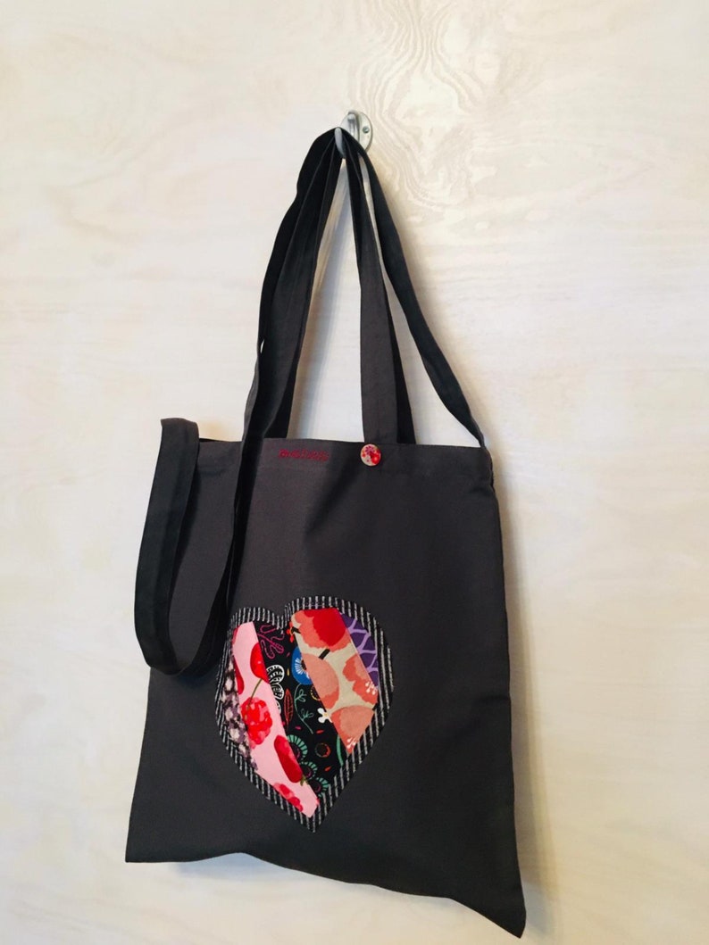 Cotton bucket bag with heart applique. Grey cotton tote bag with crossbody strap