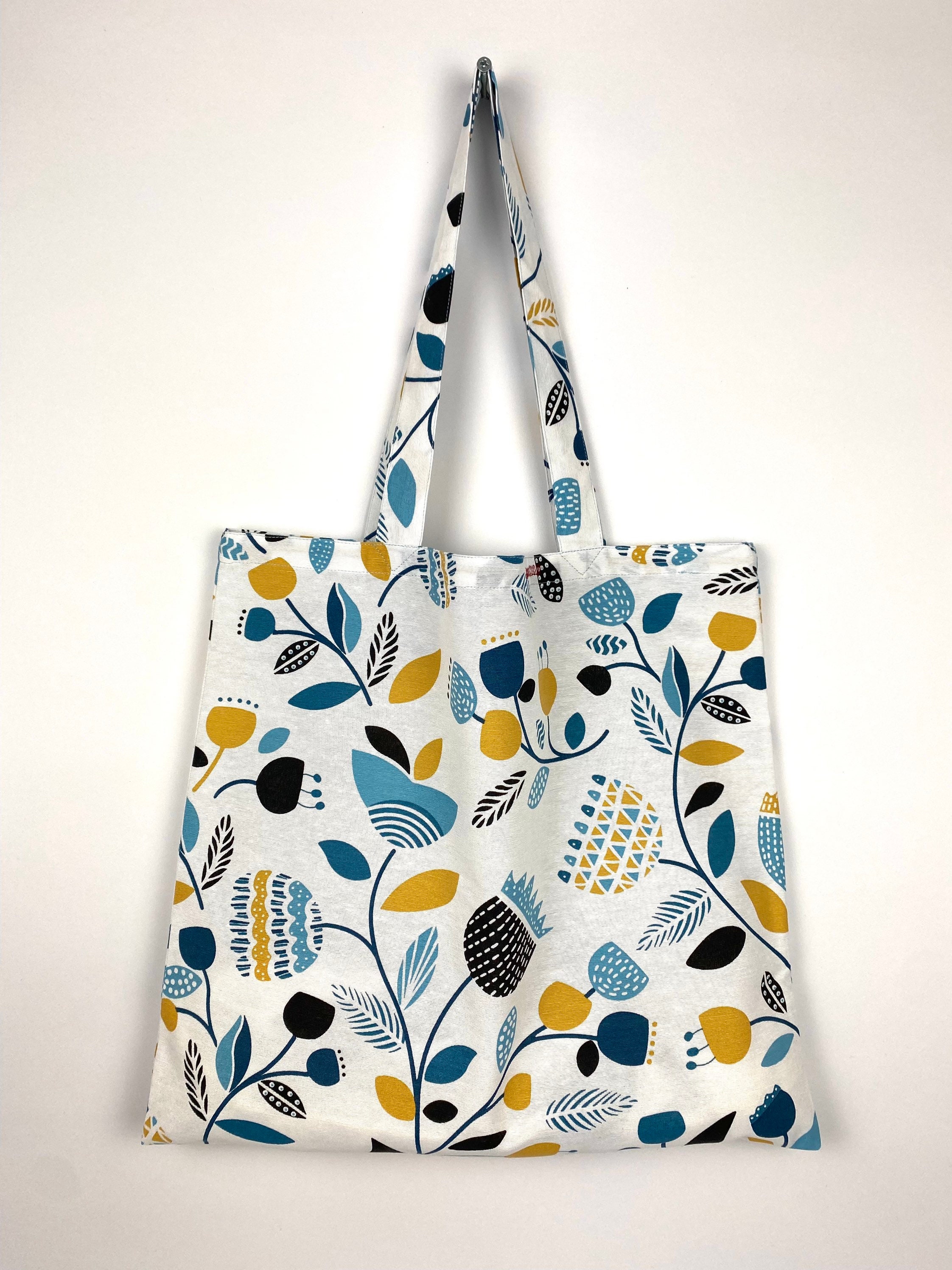 Summer Tote w Hand-sewn Floral details
