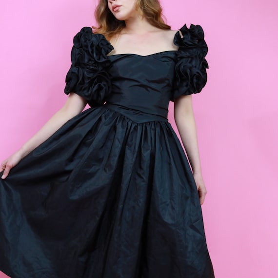 stunning vintage 80s puff sleeve prom dress. Glam