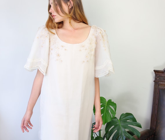 Vintage 70s white organza puff sleeve dress with f