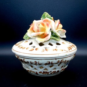 Capodimonte Rose Reticulated Pottery Dish Hand Painted Hand Made in Italy 6"