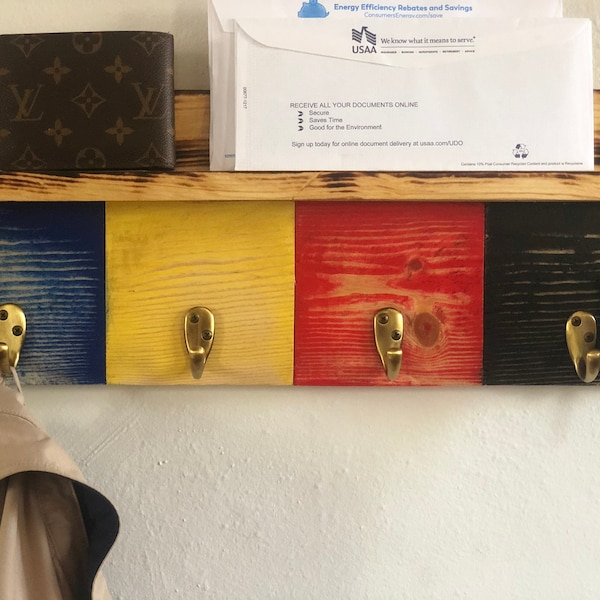 Entryway Coat Hook Organizer