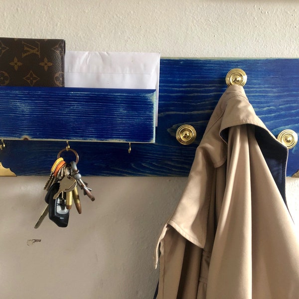 Entryway organizer 1 of 1