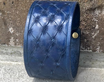 Blue Natural Leather Weave Pattern Bracelet