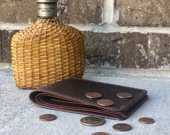 Oil Tanned Leather Wallet with Rich Texture