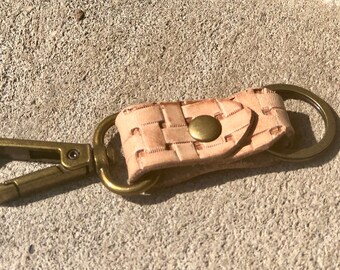 Small Natural Vegetable Tanned Leather Keychain with Brass Metal Hardware and Wicker Pattern
