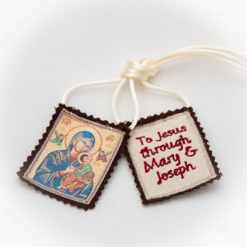 Scapulaire brun de NotreDame du Mont Carmel avec icône de Etsy