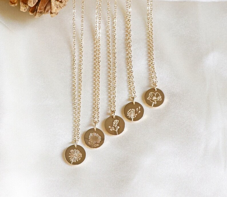 January Birth Flower Necklace Birth Flower Jewellery Etsy UK
