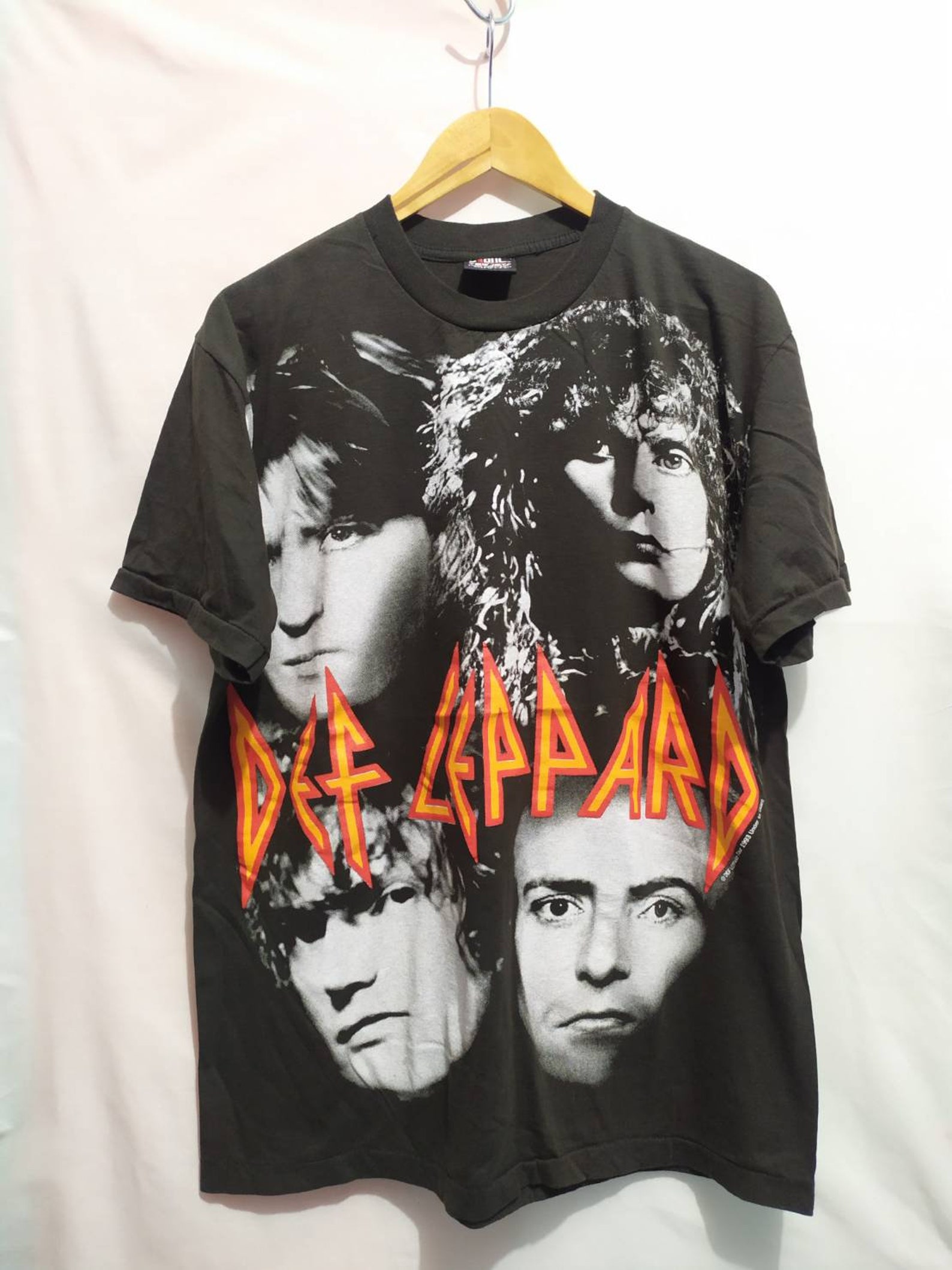 Def leppard t shirt vintage style Etsy Def leppard t shirt vintage style Etsy