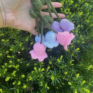 Handmade crochet Lily of the Valley car hanger: Crochet Car Hanger