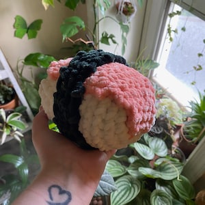 Crochet Sushi Pattern - Low Sew Plushie