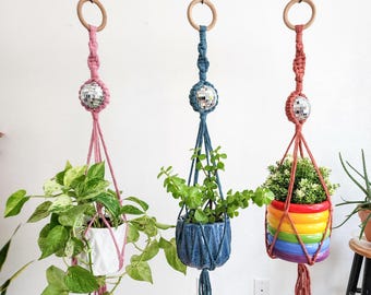 Disco Ball Plant Hanger, Handmade Macrame Plant holder,  Retro home decor, Gifts for Plant moms