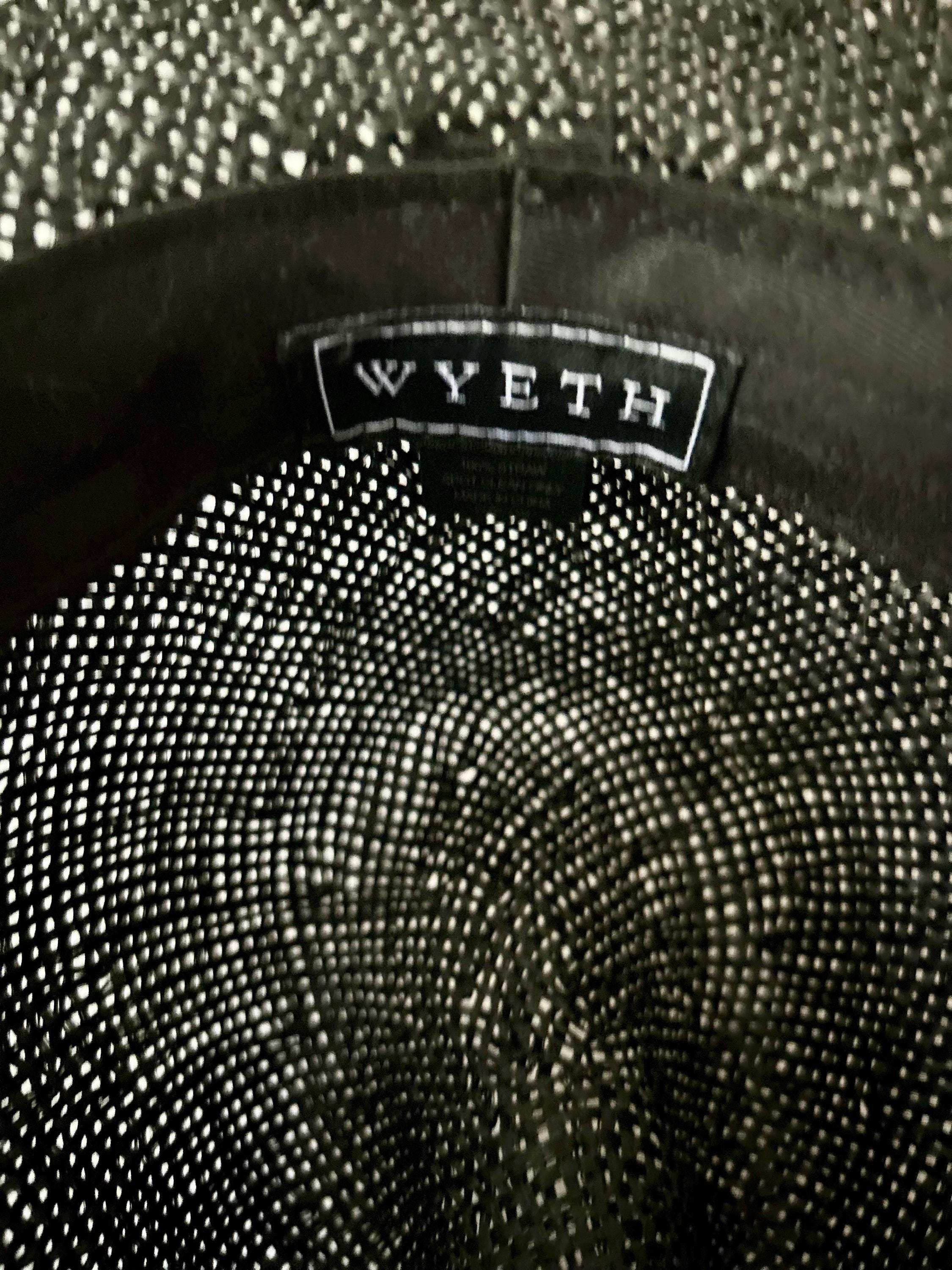Wyeth “ISLA” Straw Hat in Black/open Weave Pattern Around 