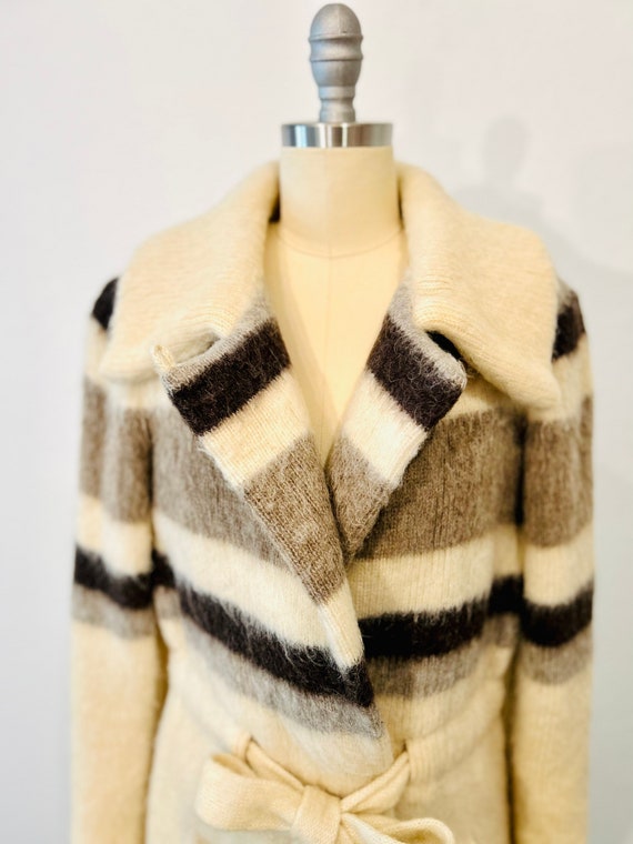RARE 1970s vintage HILDA Ltd wool coat-Made in Ic… - image 5